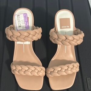 Dolce Vita Women's Tan Braided Sandals